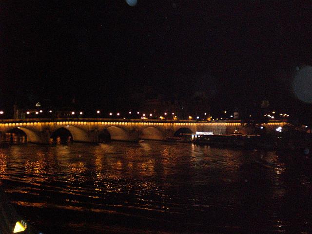 22 Paris-by-night Pont au Change 02.jpg